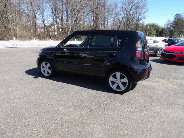 2011 Kia Soul +