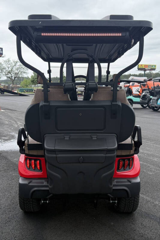 2026 ROYAL   R - Series