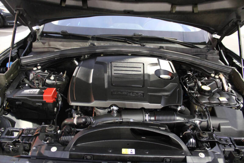 2020 Jaguar F-PACE 30t R-Sport