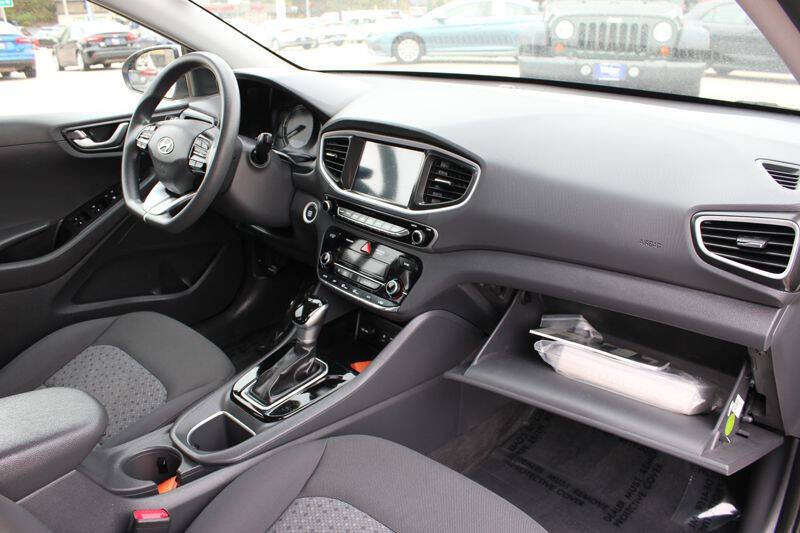 2018 Hyundai Ioniq Hybrid Blue