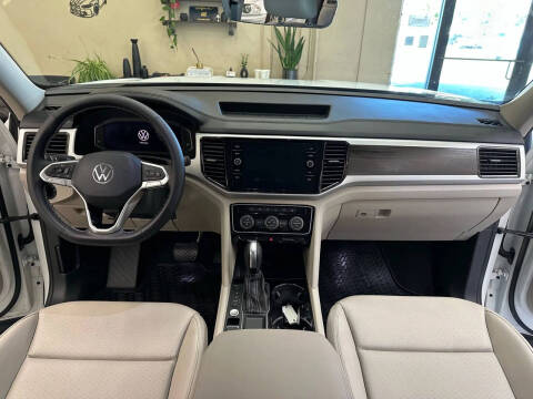 2022 Volkswagen Atlas SE