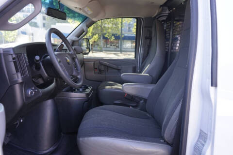 2021 Chevrolet Express 2500