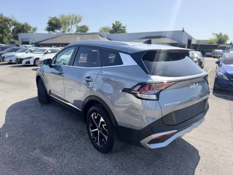 2024 Kia Sportage EX