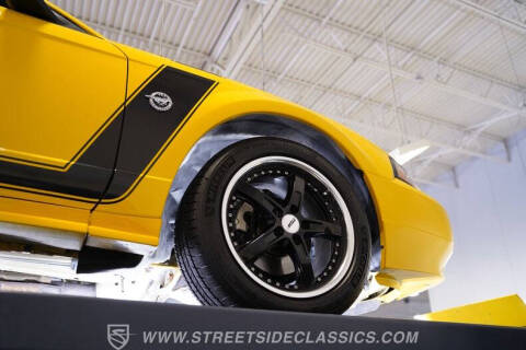 2004 Ford Mustang GT Deluxe