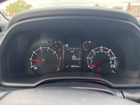 2024 Toyota 4Runner SR5