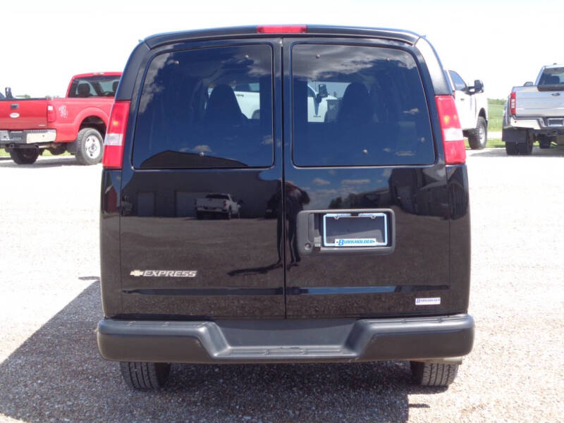 2018 Chevrolet Express LS 2500