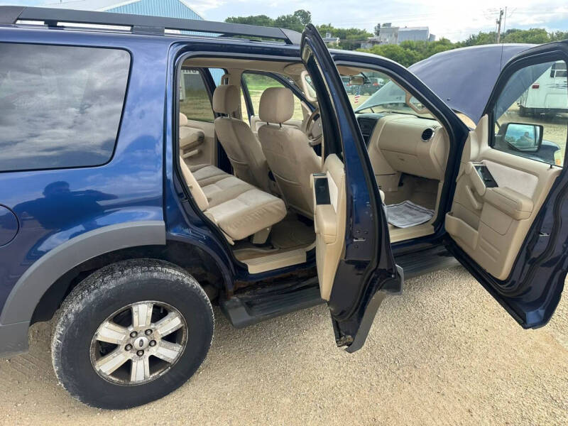2006 Ford Explorer XLT
