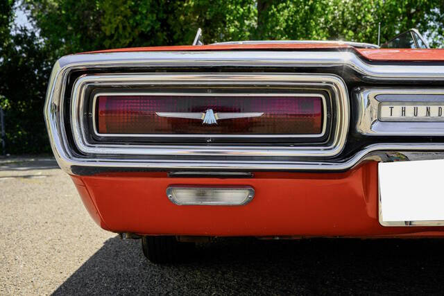 1964 Ford Thunderbird
