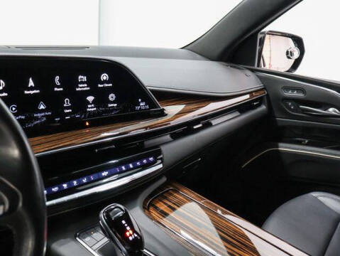 2021 Cadillac Escalade Luxury