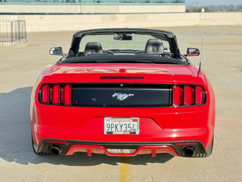 2017 Ford Mustang EcoBoost Premium