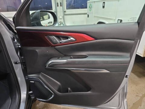 2025 Chevrolet Traverse RS