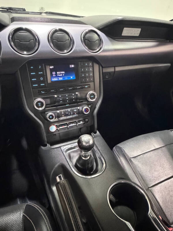 2017 Ford Mustang GT