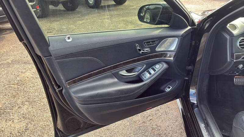 2015 Mercedes-Benz S-Class S 550