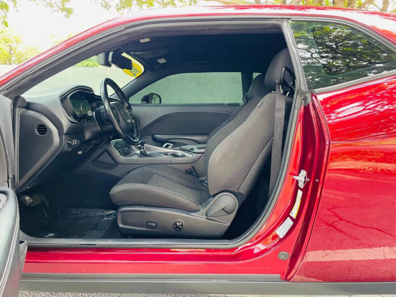 2017 Dodge Challenger