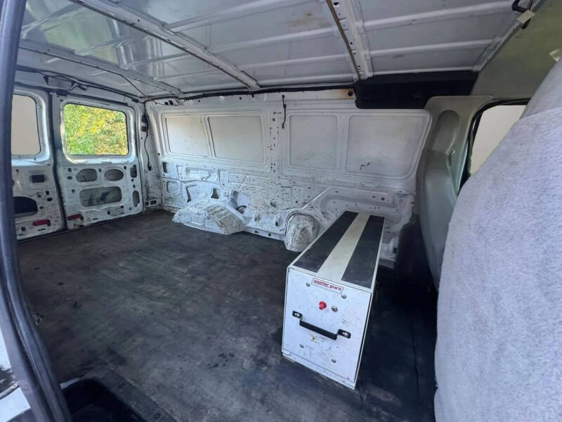 2014 Ford E-Series E-350 SD