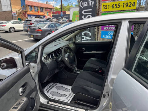 2010 Nissan Versa 1.8 S