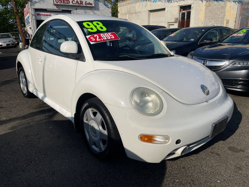 1998 Volkswagen New Beetle for sale at Riverside Wholesalers 2 in Paterson NJ