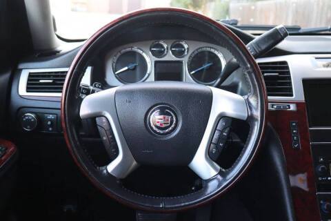 2011 Cadillac Escalade