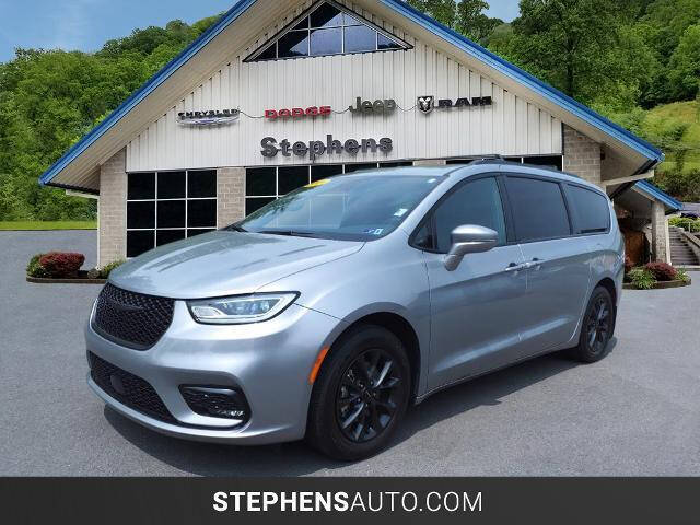 2021 Chrysler Pacifica for sale at Stephens Auto Center of Beckley in Beckley WV