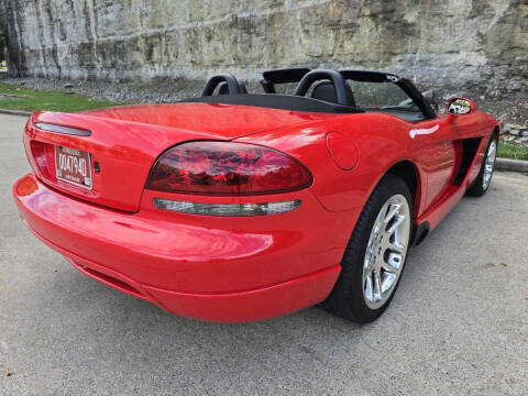 2003 Dodge Viper SRT-10