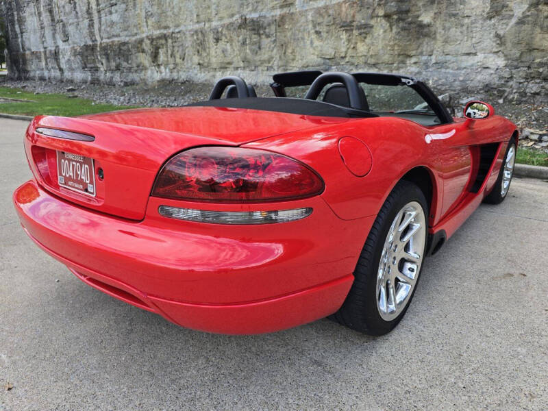 2003 Dodge Viper SRT-10