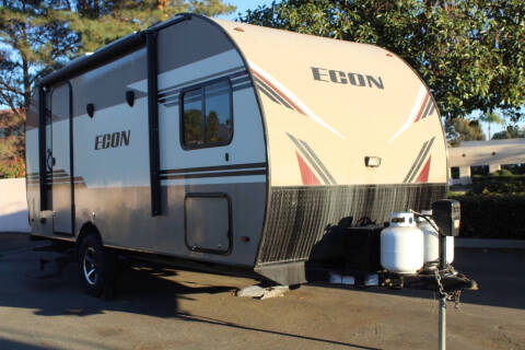 2017 Pacific Coachworks Econ 18RBS