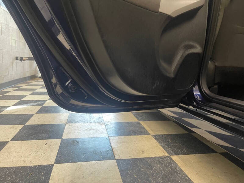 2015 Toyota Prius Three