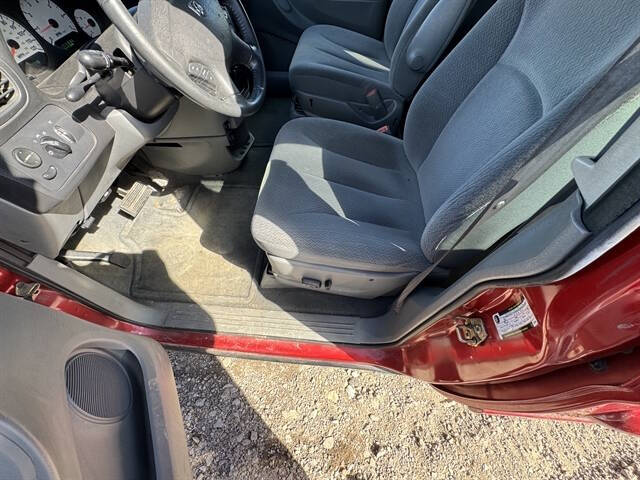2005 Dodge Grand Caravan SXT