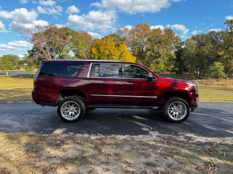 2019 Cadillac Escalade ESV Platinum