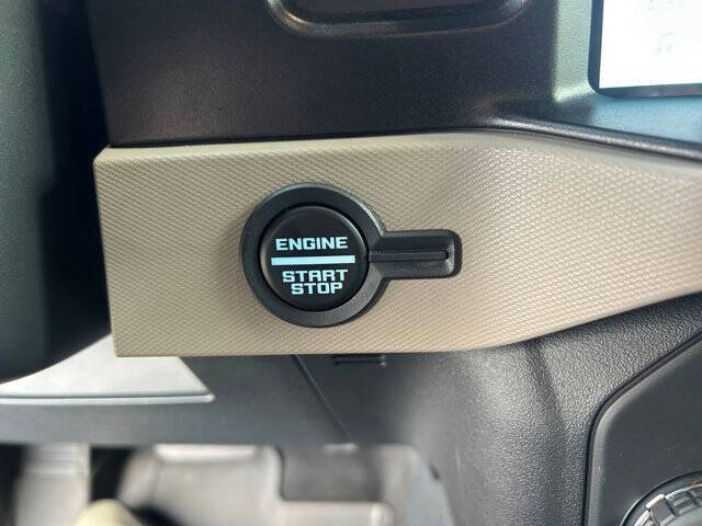 2023 Ford Bronco Base Advanced