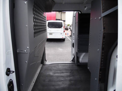 2017 Nissan NV200 SV