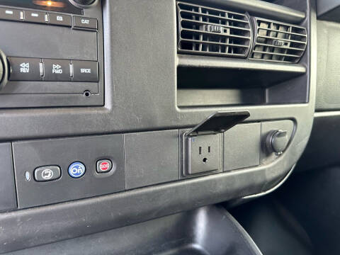 2018 Chevrolet Express 2500