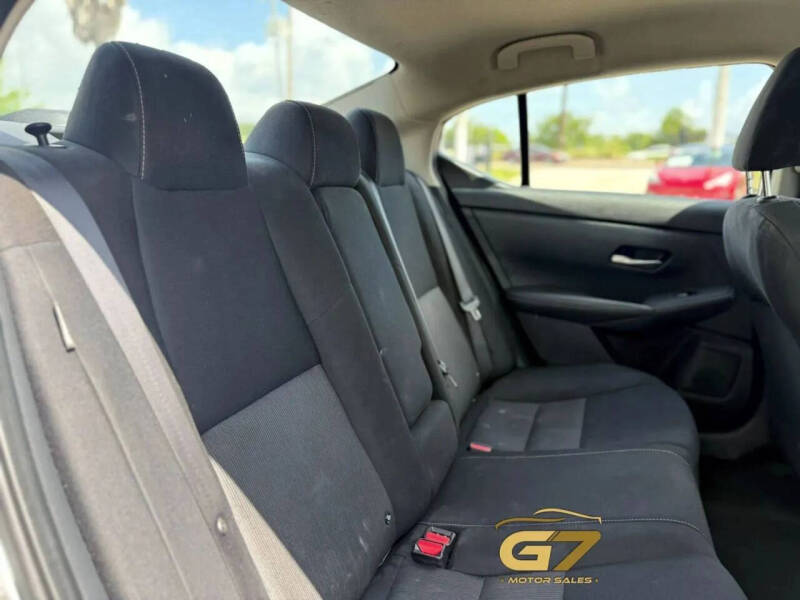 2022 Nissan Sentra SV