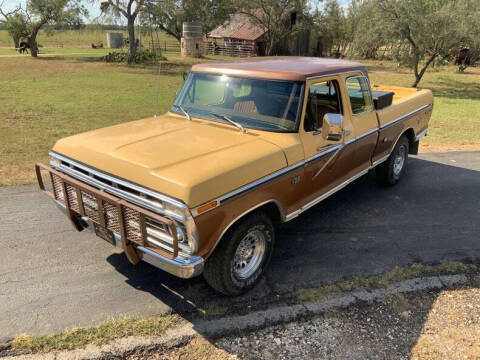 1975 Ford F-250