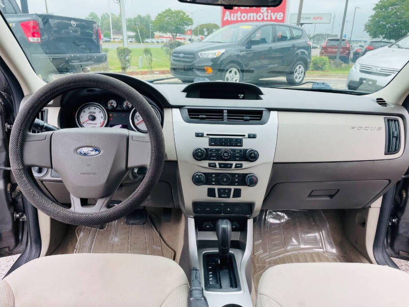 2011 Ford Focus S