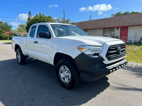 2018 Toyota Tacoma for sale at Kars2Go in Davie FL