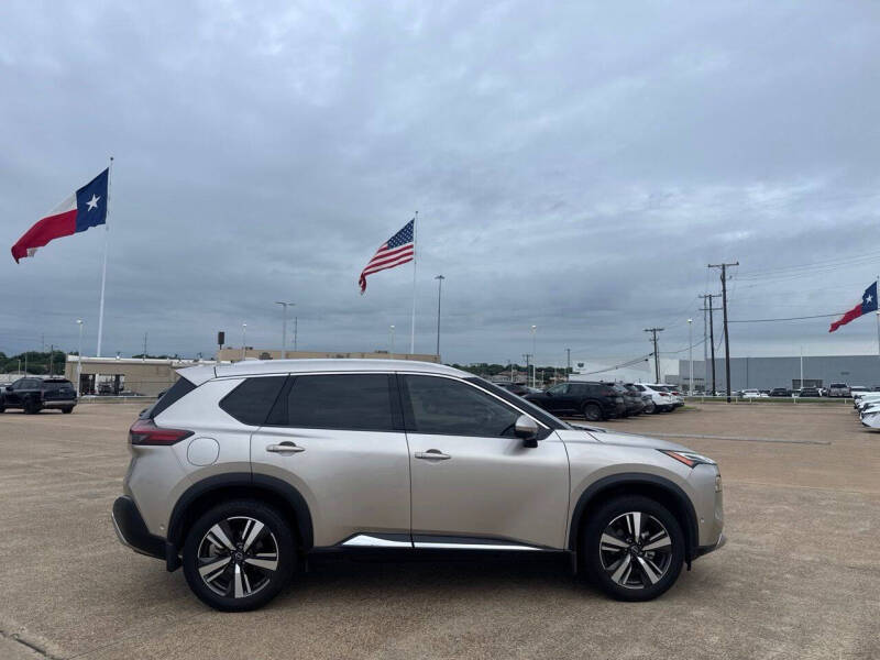 2022 Nissan Rogue Platinum