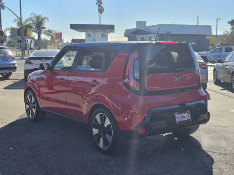 2016 Kia Soul +