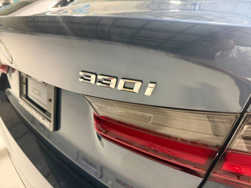 2025 BMW 3 Series 330i