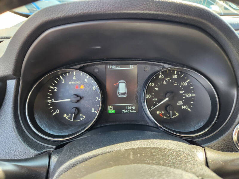 2017 Nissan Rogue SV