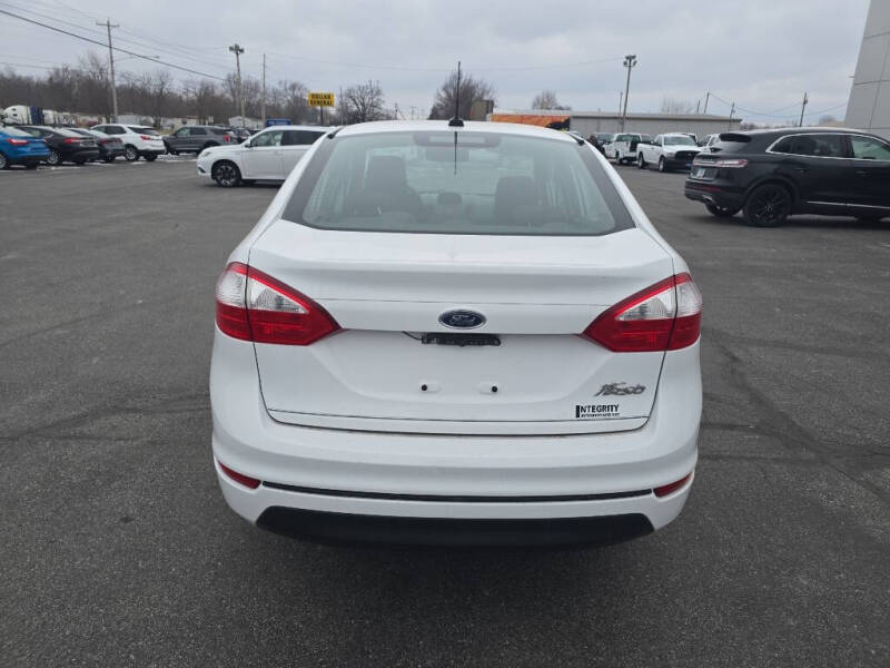 2015 Ford Fiesta S