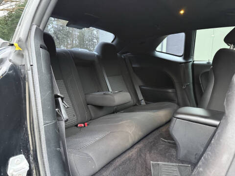 2016 Dodge Challenger SXT