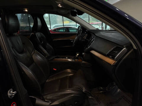 2016 Volvo XC90 T6 Inscription