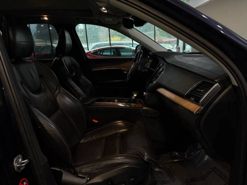 2016 Volvo XC90 T6 Inscription