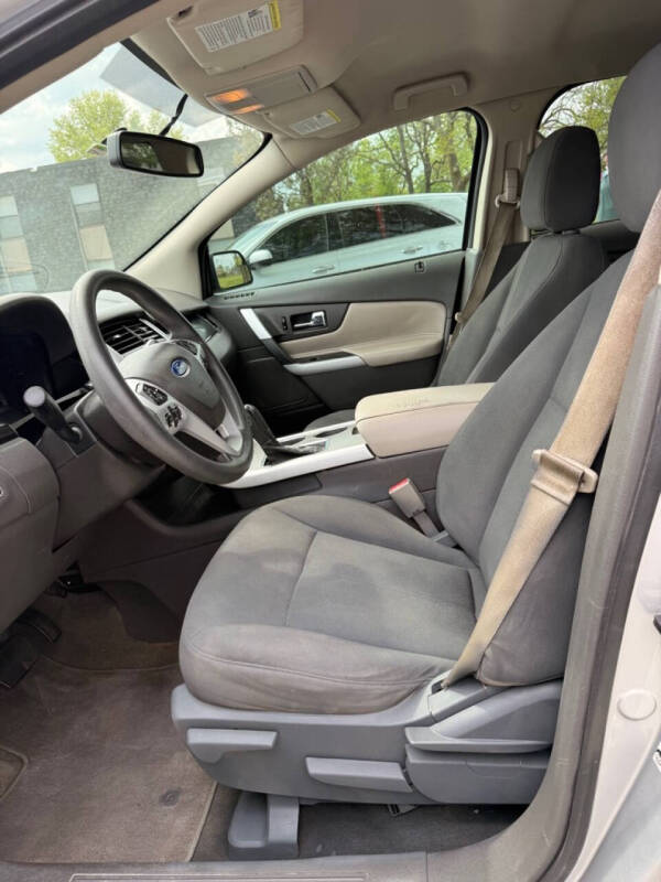 2012 Ford Edge SE