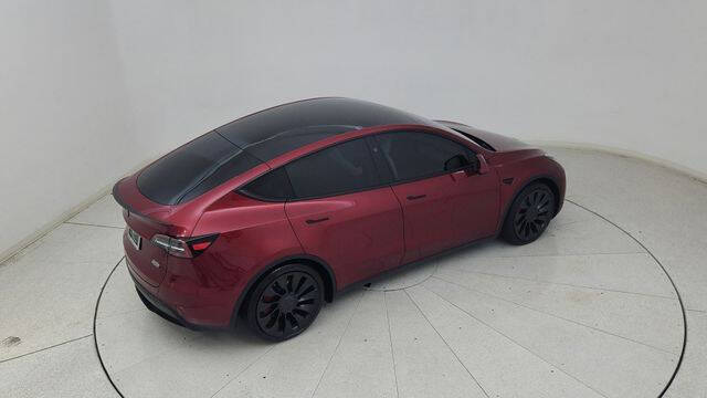 2025 Tesla Model Y Performance