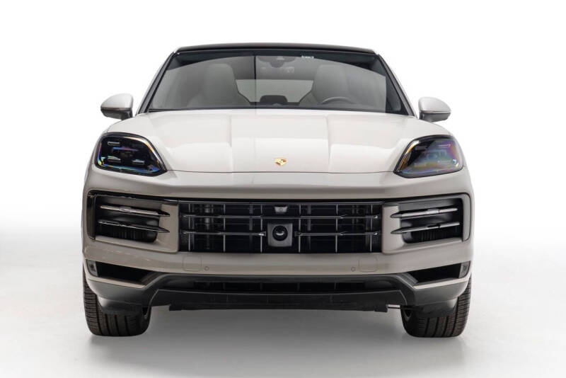 2024 Porsche Cayenne Coupe