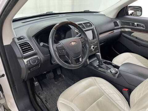 2018 Ford Explorer Platinum