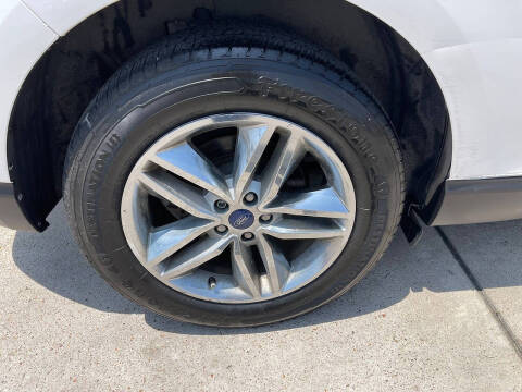 2017 Ford Edge SEL