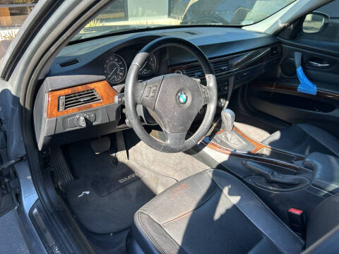 2011 BMW 3 Series 328i